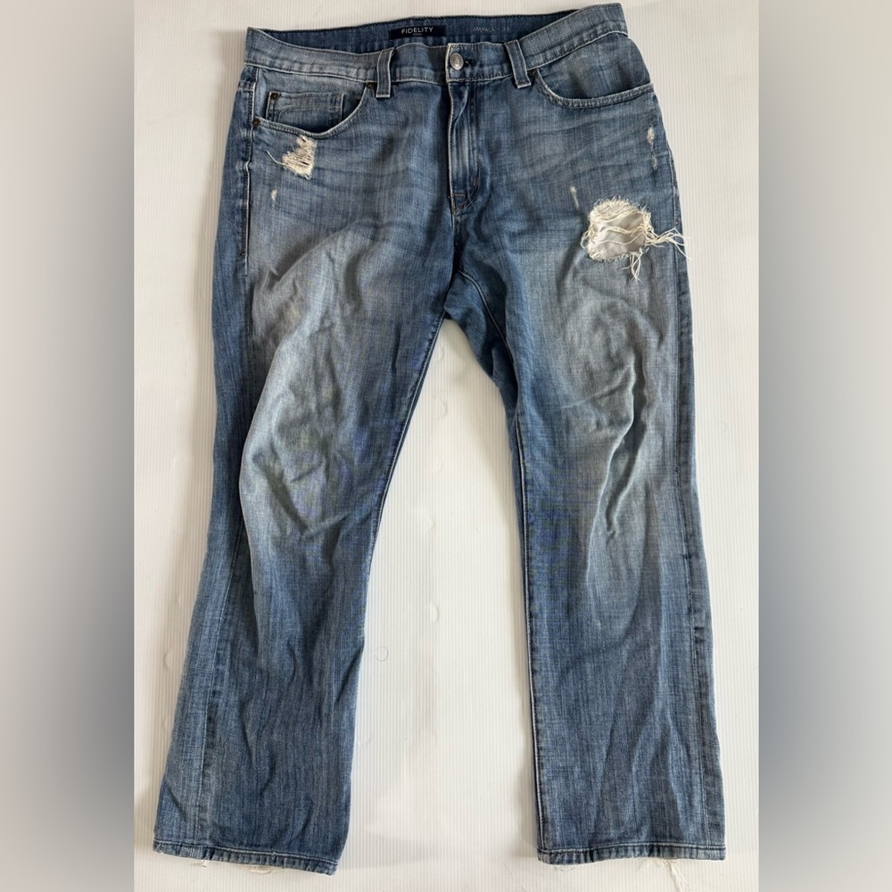 Fidelity Denim Impala Mens Jeans Straight Size 36x30 Distressed Made In USA